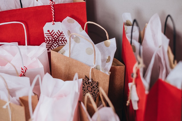 捨てる服を回収してもらう場合はどうしたらいい 断捨離した服の4つの回収方法を詳しく解説